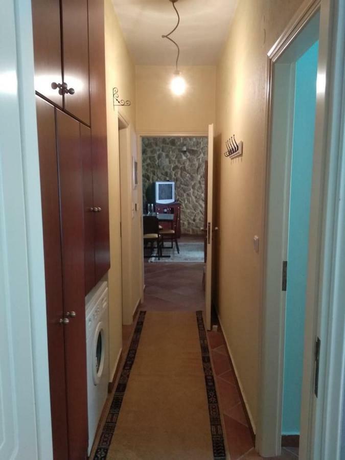 Gallery Home,Downtown, Ioannina. ภายนอก รูปภาพ